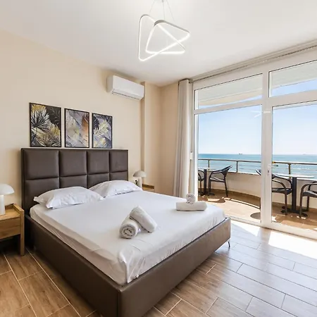H&h Beachfront By Ps *