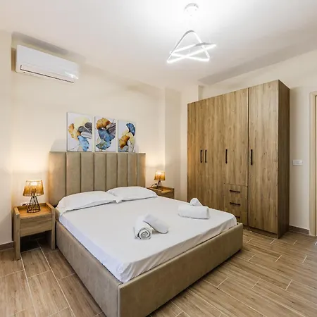 H&h Beachfront By Ps * Durrës